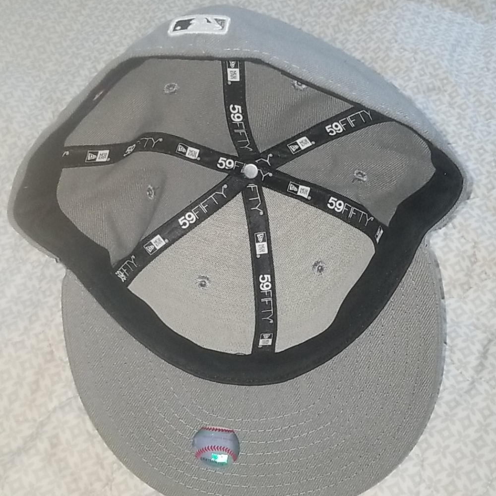 As fitted hat - Picture 2 of 2